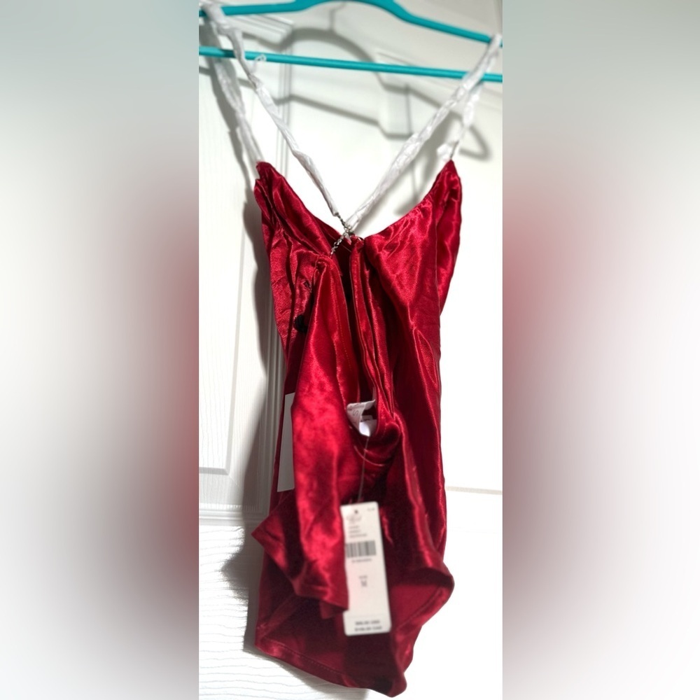 ‼️RARE‼️🎸ASTR🎸🔥NWT🔥The Label Vita Top in Red—M - Picture 11 of 16